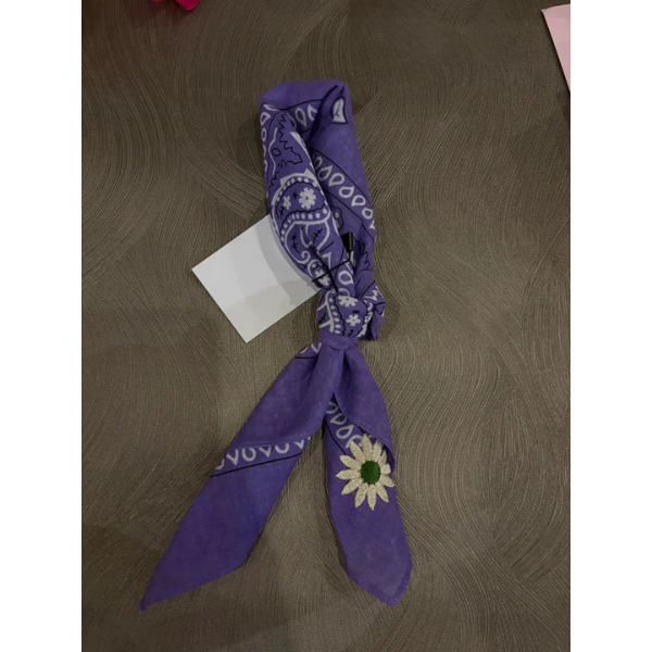 Flora Bandana sjaaltje paars